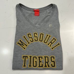 Women’s Nike Missouri Tigers T-Shirt - L NWOT